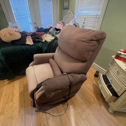Reclining Chair 