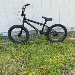 18 Inch Mongoose Bmx