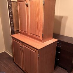 Custom Real Wood Craft Storage Cabinet