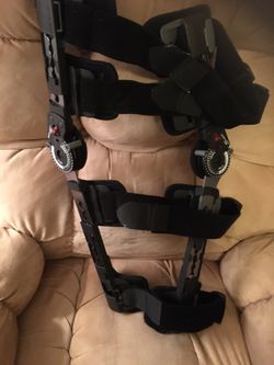 Knee Brace