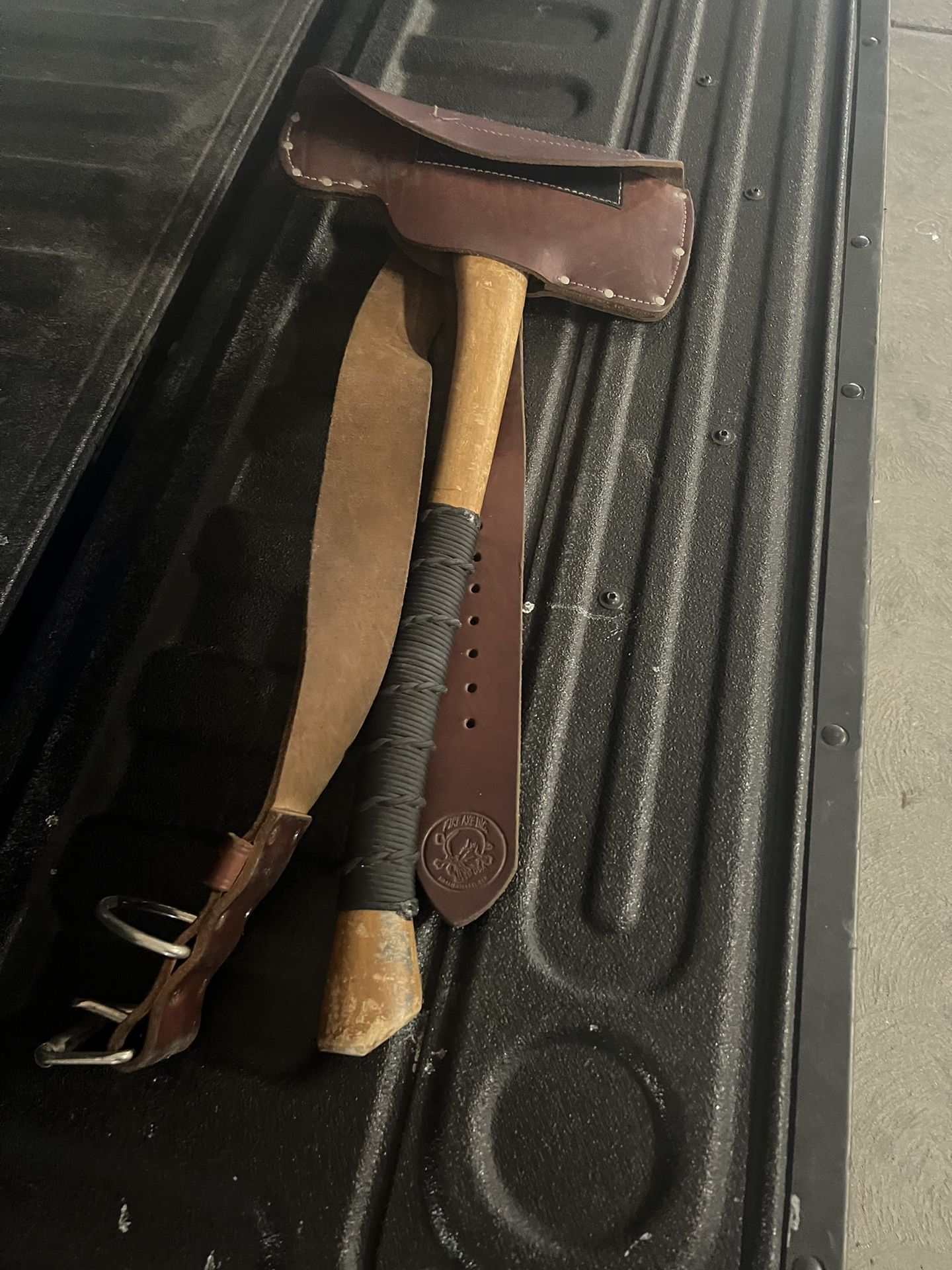 Fire Axe Company Chrome Axe W/ Scabbard