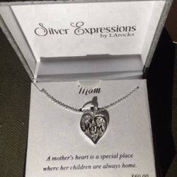 New Silver Expressions Mom Charm And Chain