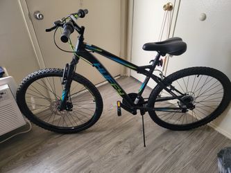 Huffy Nighthawk 18 Speed Shifting Shamano Equipped