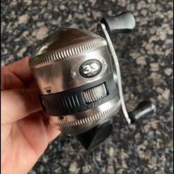 ZEBCO Vtg Authentic 33 Metal Spincast Reel Stainless Works Great Smooth Cleaning