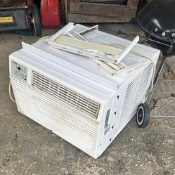G E Window Unit 