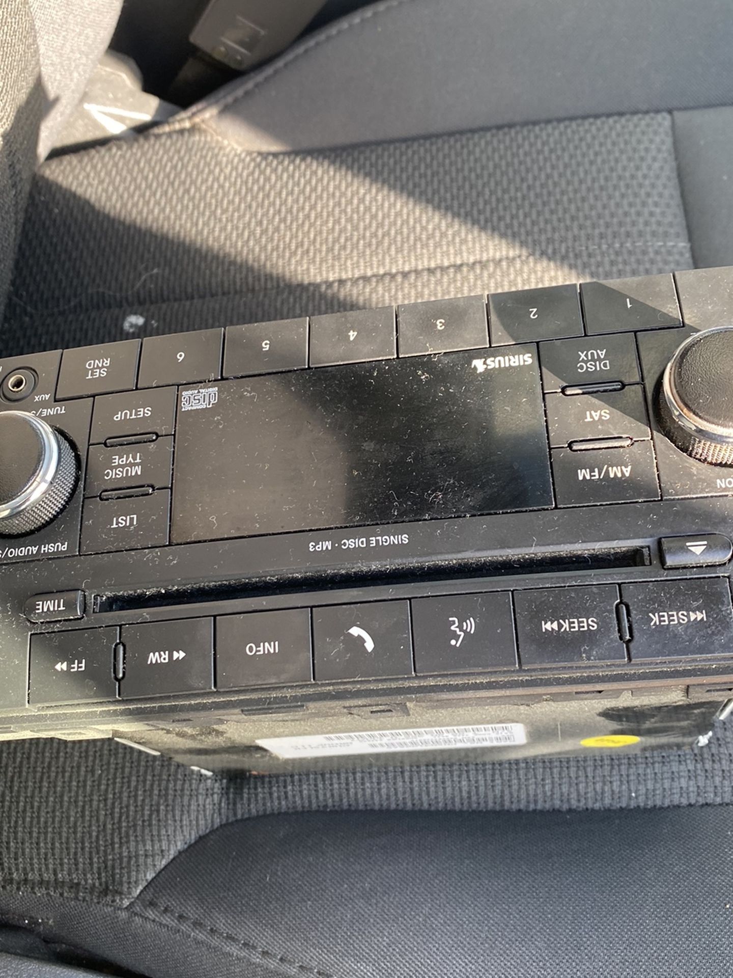 Dodge Nitro Radio
