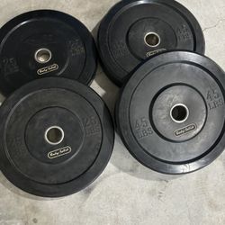 140 LBS Of Body-Solid Bumper Weight Plates