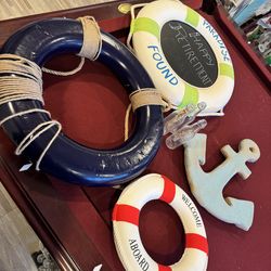 Nautical themed decorations