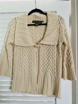 Inis Crafts Irish 100% merino Wool Sweater Small euc