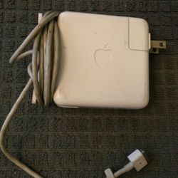 Apple Laptop Charger MacBook Book Air MacBook Pro  Original Magsafe Gen 1 For Old Macs Used, Tested Working Fine Pickup Only Koreatown Area To