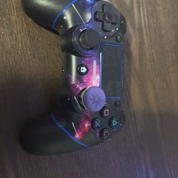 PS4 And PS5 Controller 
