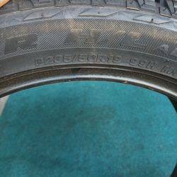 Like New 295/50/19 Tire 