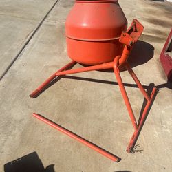 Portable cement mixer