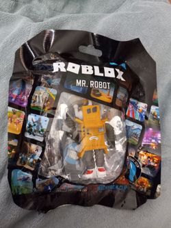 Roblox "Mr.Robot" backpack clip