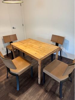 Dinning table for sale $175