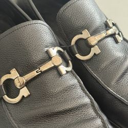 FERRAGAMO Gancini Buckle Loafer