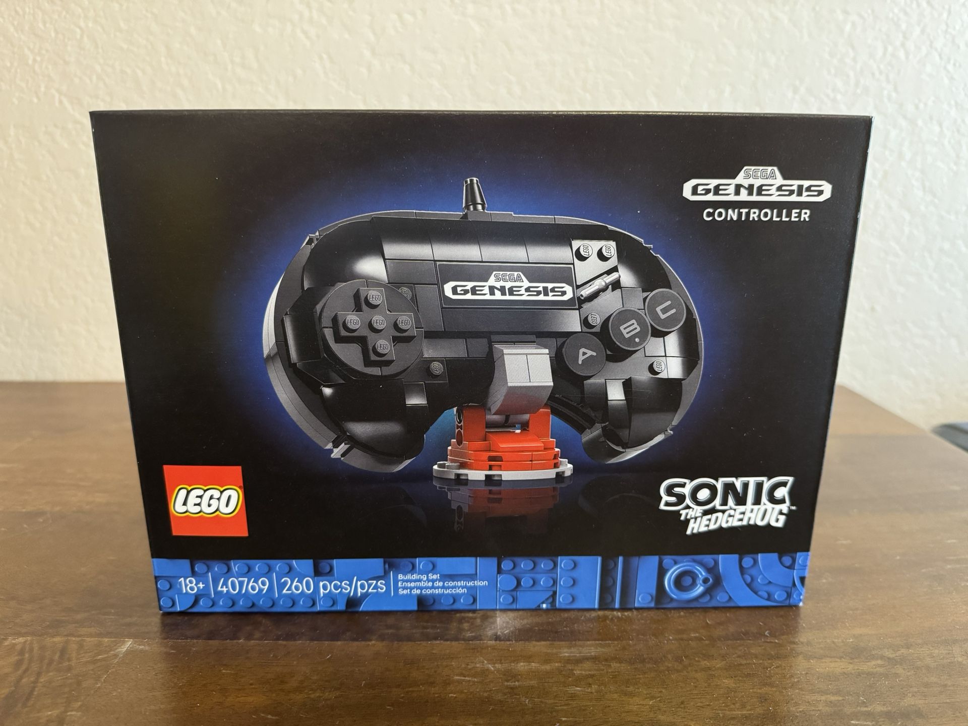 LEGO (40769) SEGA GENESIS CONTROLLER ~Brand New & Sealed~ Sonic Firm Price Pickup Only