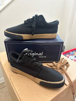 Brand new shoes - size 6