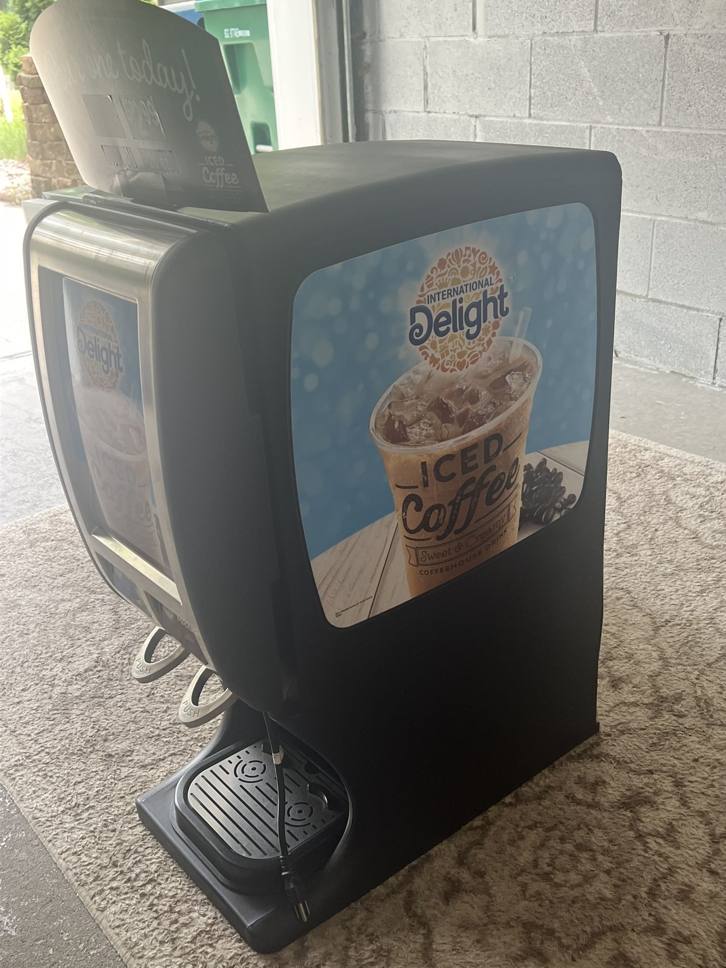 Iced Coffee Machine Like New Works Perfect 