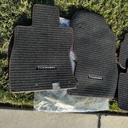 SUBARU OEM GENUINE FLOOR MATS