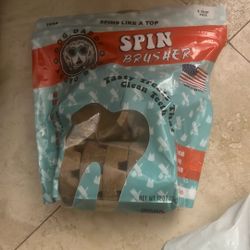 Spin Brusher Treats Clean Teeth