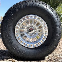 Kmc IMS 552 Machine Silver 17x8.5 6x139.7 -10 Offset With Toyo 315/70R17 Tires 🔥🔥🔥