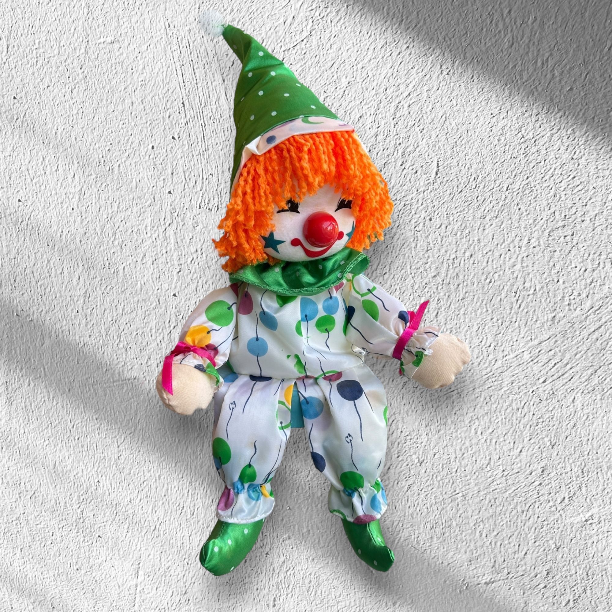 Vintage Musical Stage Clown Posable Moving Head 14" Tall