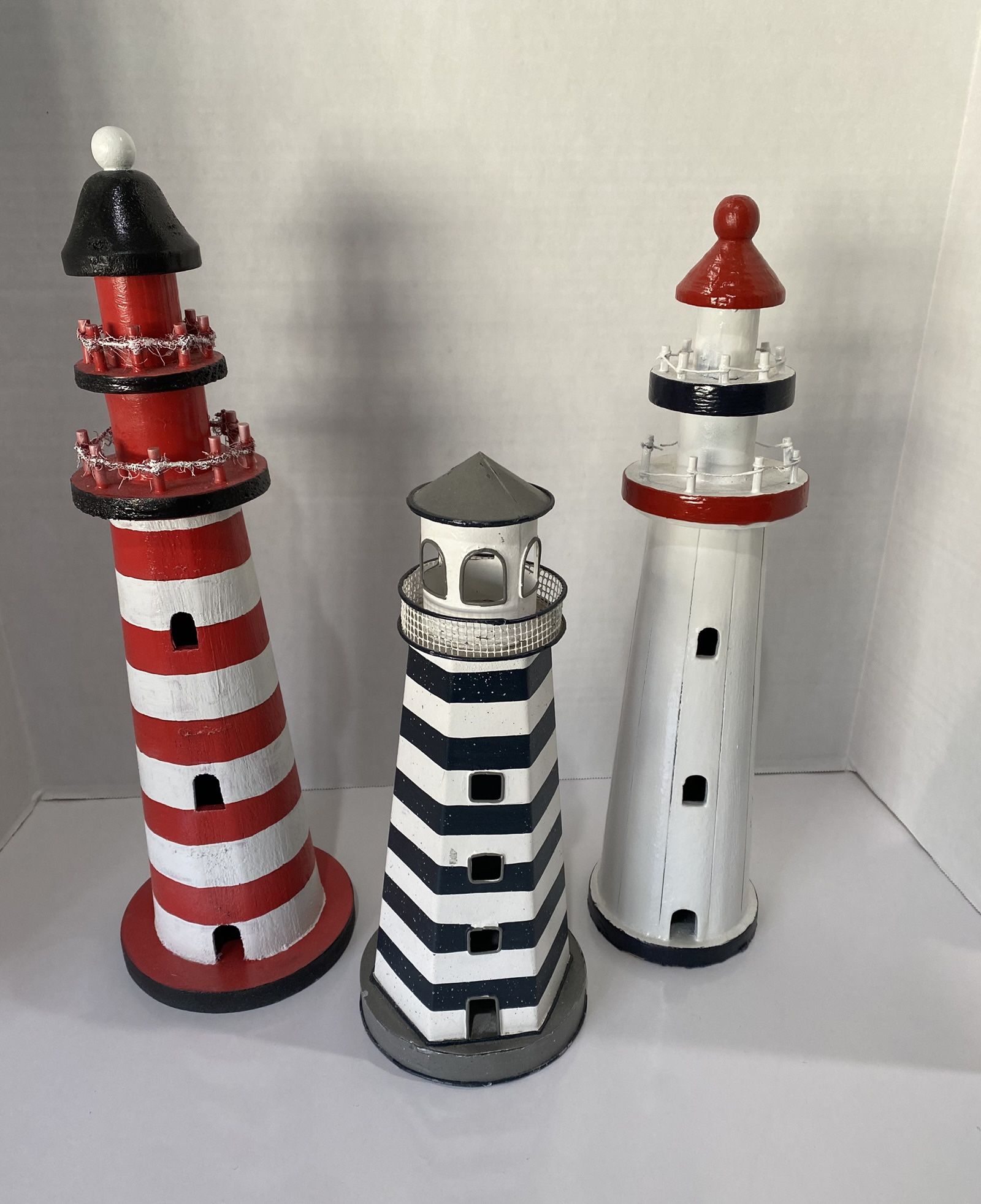 Lighthouses (3) Nautical Decor