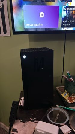 Xbox Series X The Condition Is Almost Brand New And Rarely Used.