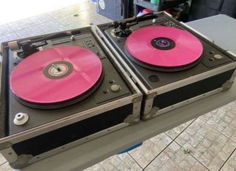 Dj Equipment