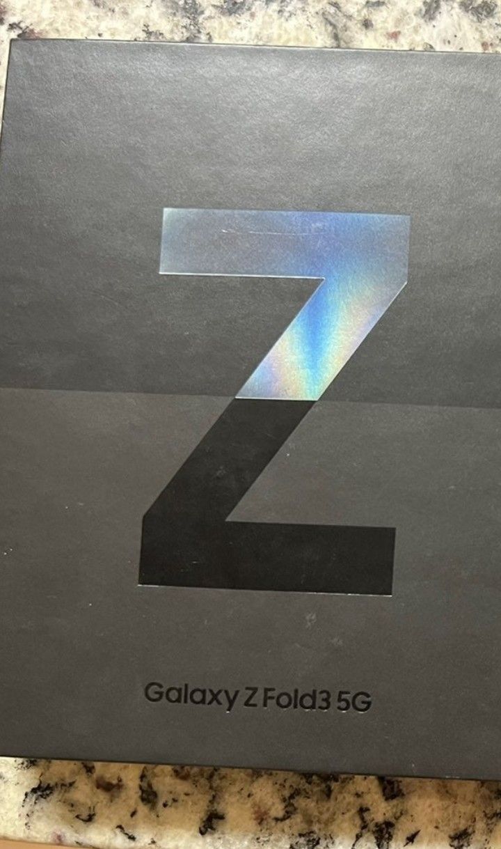 Samsung Z Fold3 5G 256GB Black Carrier Unlocked