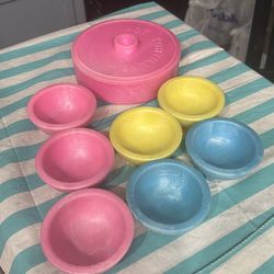 Tortilla  Warmer & 7 dip/salsa Bowls