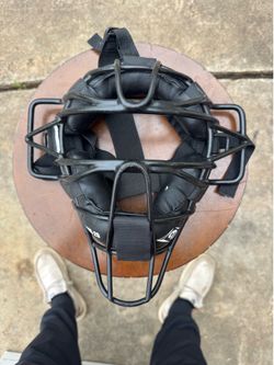 Youth catchers/umpire mask