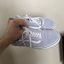 Grey/purple men’s vans size 7.5.