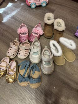 SEVEN pairs Of Toddler Girls Shoes
