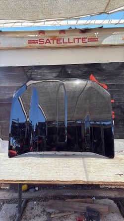 2023 Canyon Hood OEM 2026