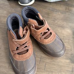 Boy Shoes Size 10