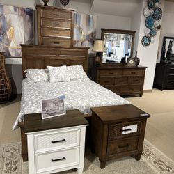 4PC Queen Bedroom Set 🔥 SALES 🔥
