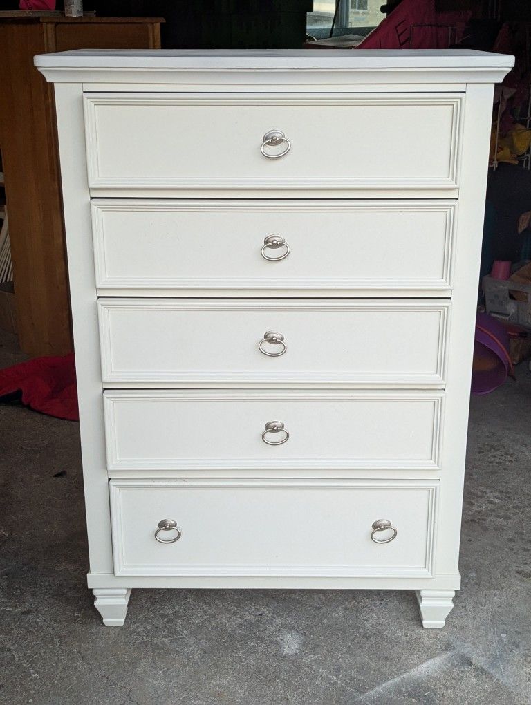 nice dresser