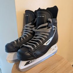 CCM Hockey Skates Size 9, Like New