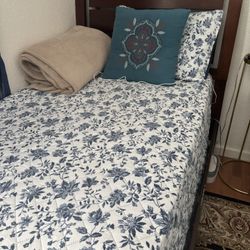 Twin Bed Set