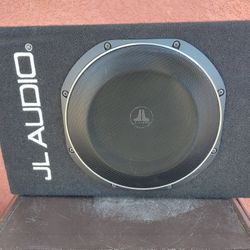 ONE SPEAKER UNA BOSINA JL AUDIO AMPLIFICADOR INTEGRADO 