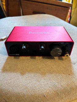 Interface and mic