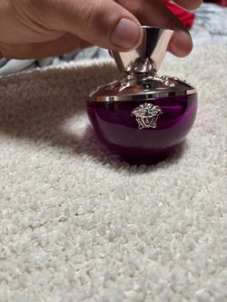 Versace Dylan Purple Eau de Parfum