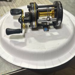 Vintage Daiwa Millionaire II F/Reel