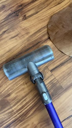 Dyson v6
