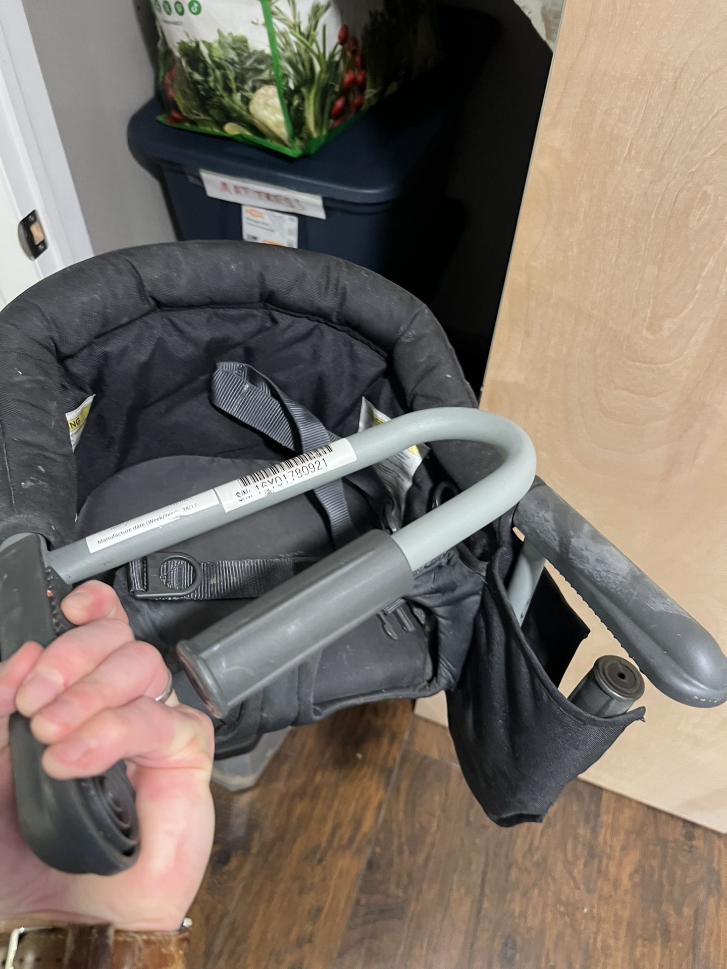 Counter Baby Seat FREE