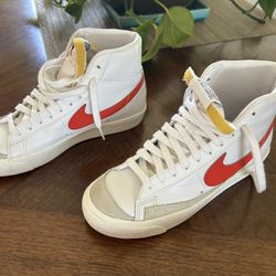 Sneakers Nike vintage White mid 77