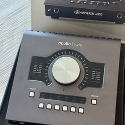 Apollo Twin MKII solo UAD Thunderbolt Interface (& Optional SM57 Mic)
