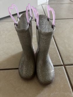 Size 9 toddler rain boots - light up